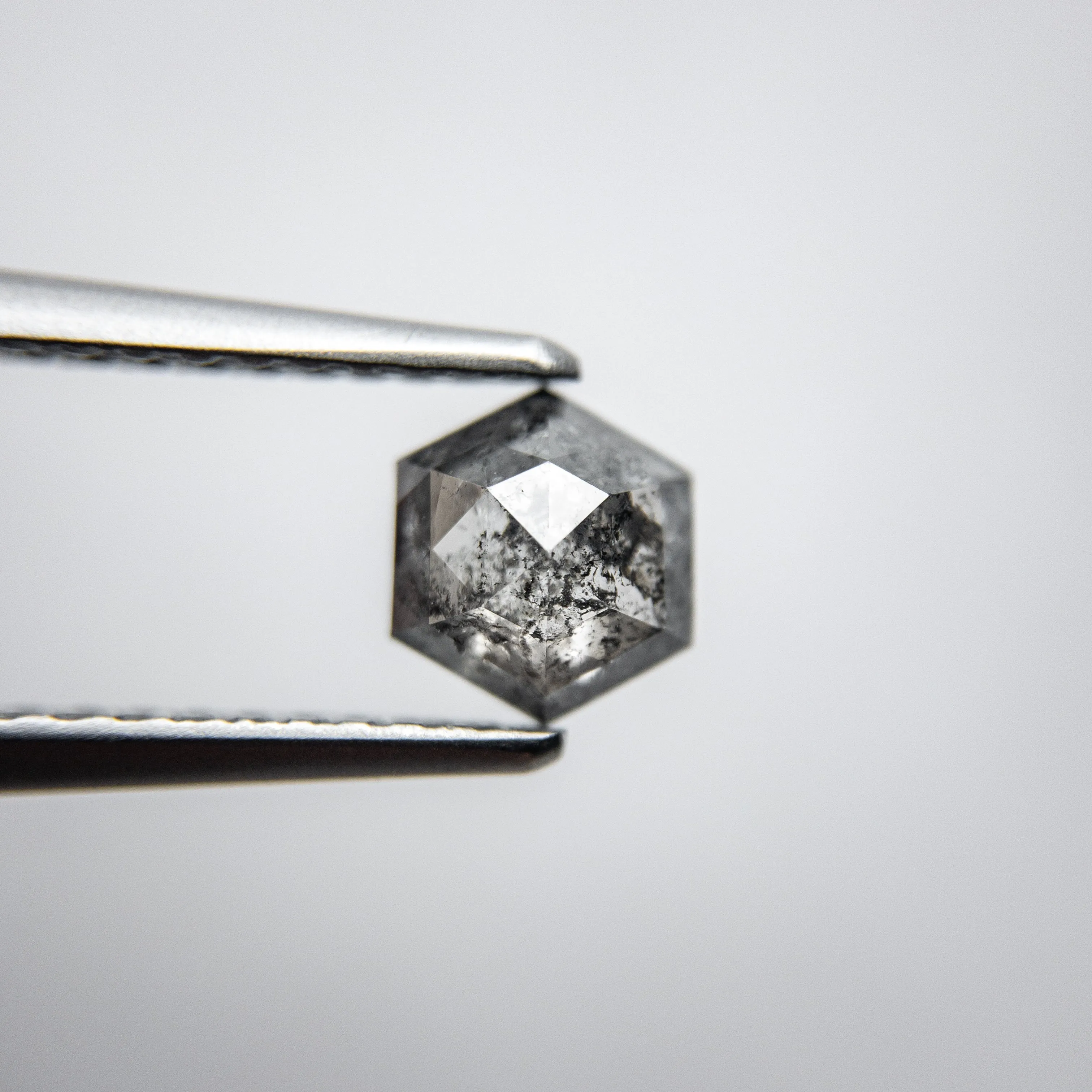 0.65ct 6.05x5.14x2.55mm Hexagon Rosecut 18134-24