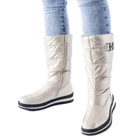 Beige insulated high snow boots from Settimo