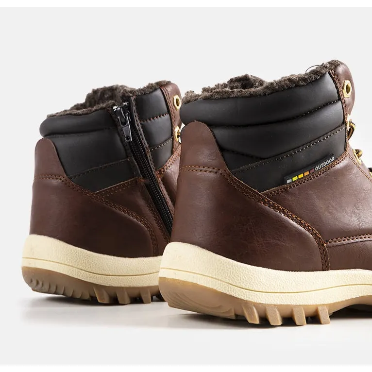 Brown insulated boots from Veda