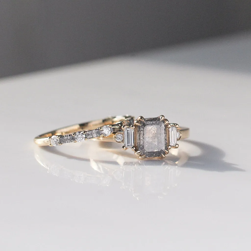Deco Diamond Band