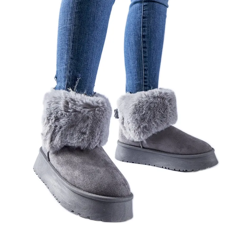 Gray snow boots decorated with fur Adelfia grey