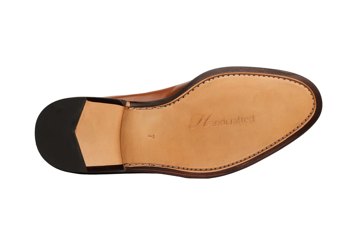 LOAFER with MEDALLION –Mid Brown