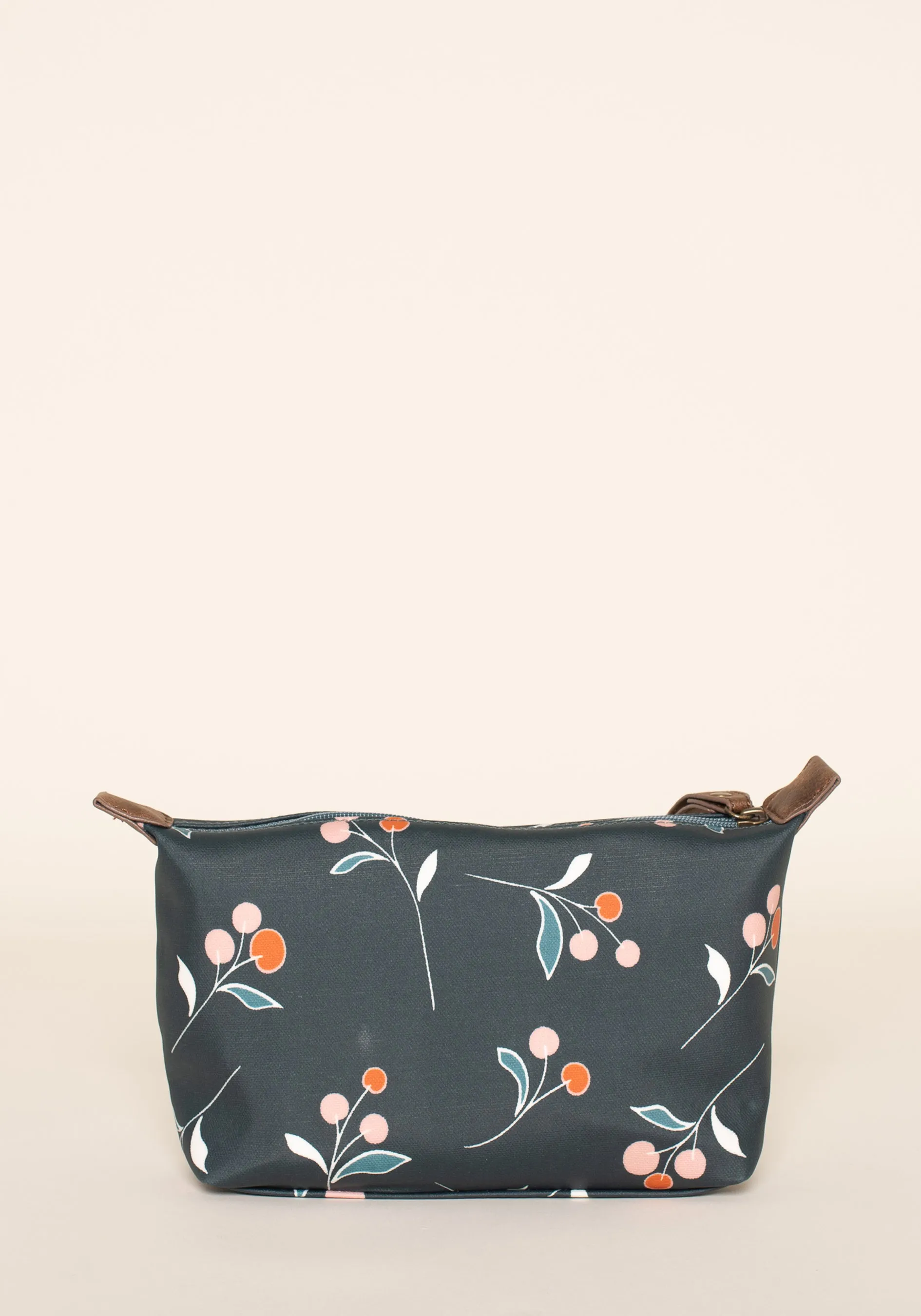 Smalll Cherry Washbag